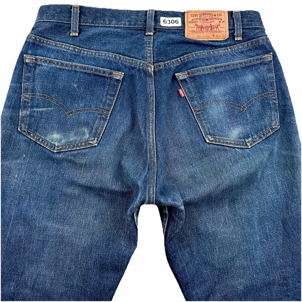VTG 80s Levi’s 501 0000 Jeans Fit 32x28 Blue Dark Wash Whiskers Honeycombs USA